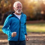 Természetes támogatás férfiaknak – az aranyvessző hatása a húgyutak és prosztata egészségére